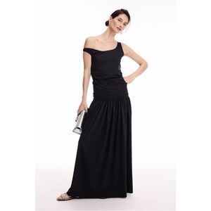Róhe off-shoulder light scuba dress $600